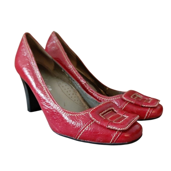 Vintage Contessa Red Leather Pumps Slip-on Buckled Heels size 8 - Picture 12 of 13